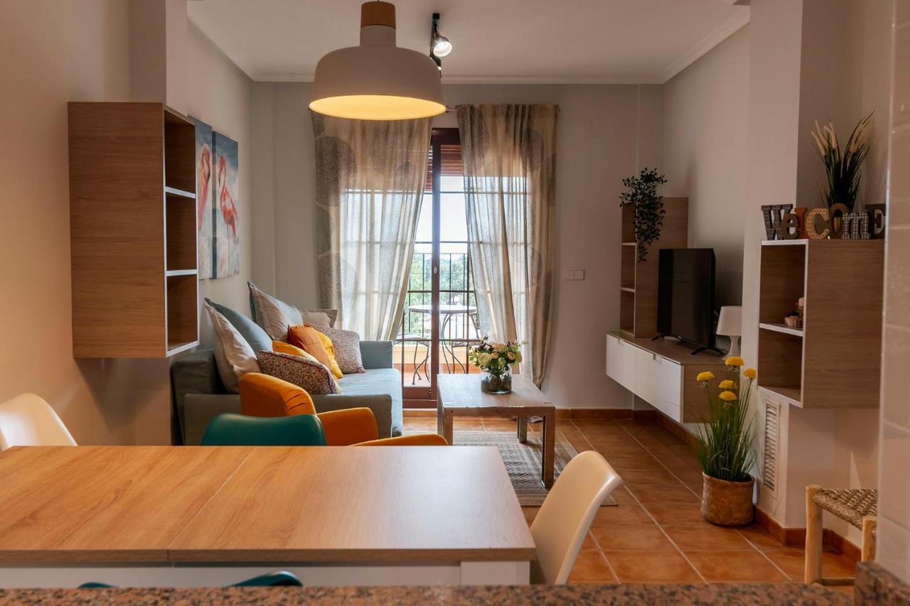 Atico Con Terraza-Solarium Y Piscina 4-6 Personas Wifi A/C Apartment Roda Екстериор снимка