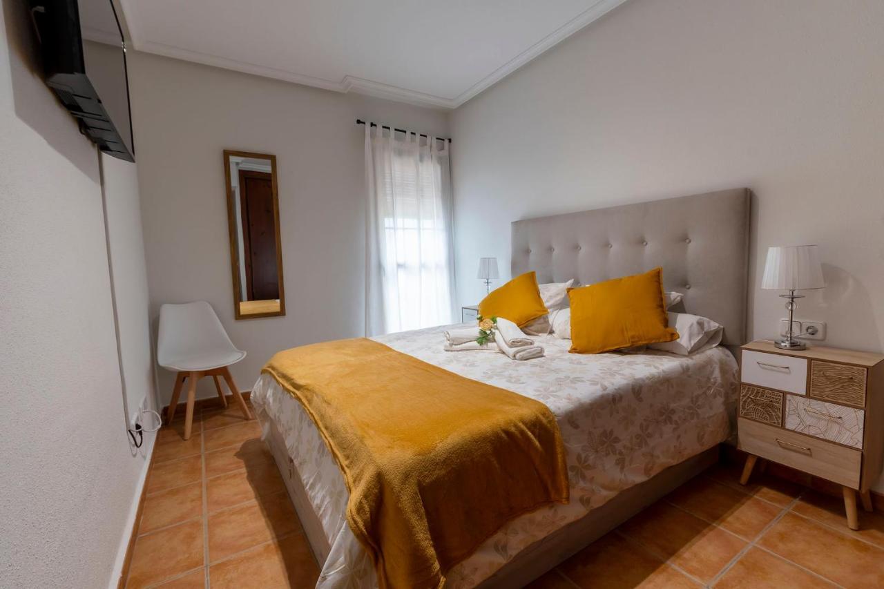 Atico Con Terraza-Solarium Y Piscina 4-6 Personas Wifi A/C Apartment Roda Екстериор снимка