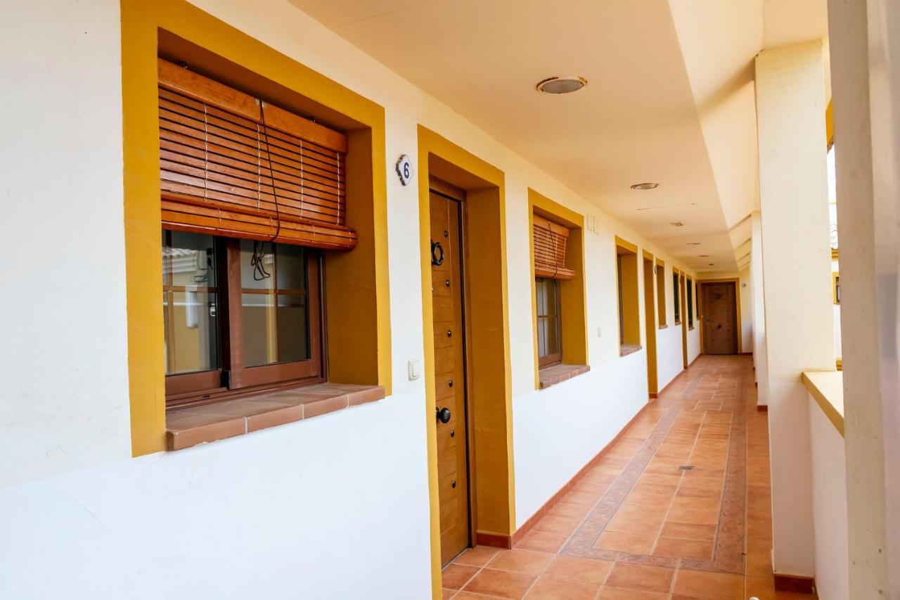 Atico Con Terraza-Solarium Y Piscina 4-6 Personas Wifi A/C Apartment Roda Екстериор снимка